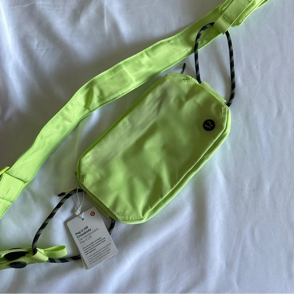 🆕💚 Lululemon Pop It Off Crossbody - Neo Mint - Picture 1 of 6